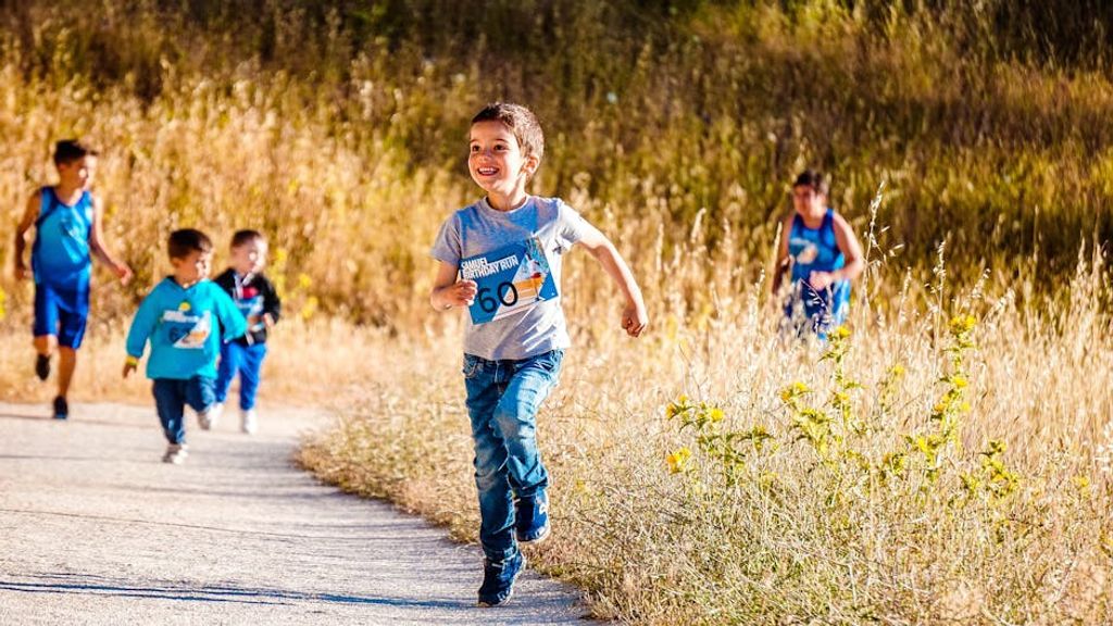 טכניקות לפיתוח תחרותיות בריאה אצל ילדים: מדריך להורים
